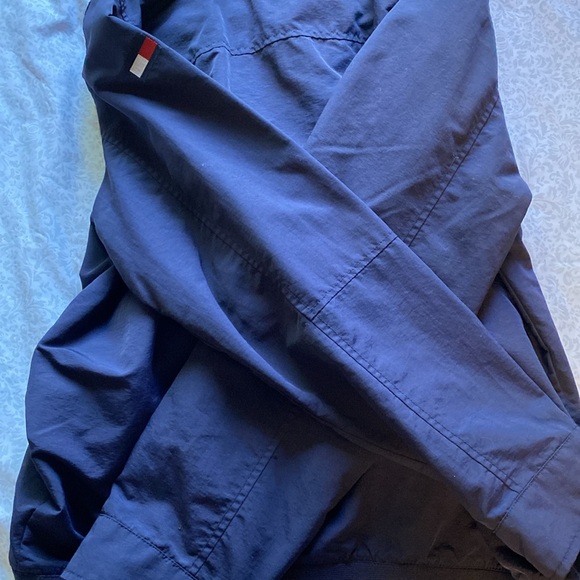 OG Tommy Hilfiger Regatta Jacket - Size XL - Picture 8 of 8